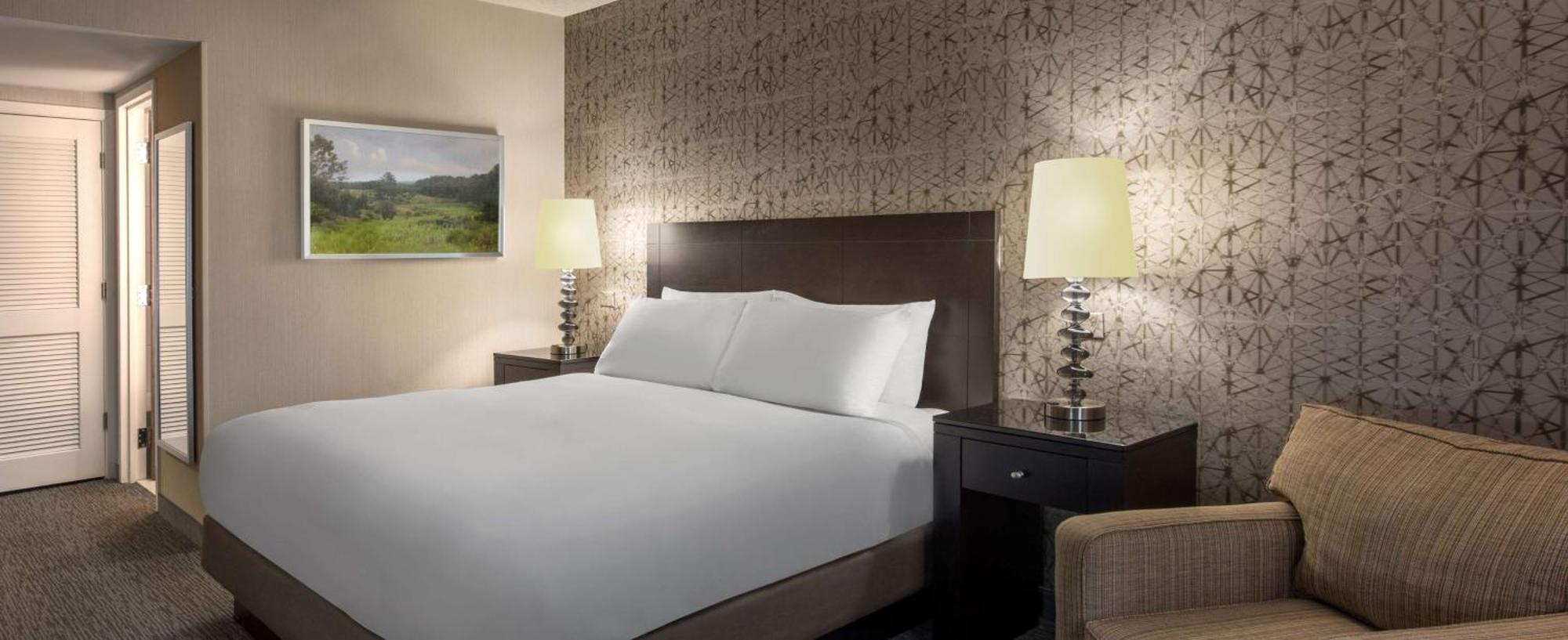 Doubletree By Hilton Hotel Chicago Wood Dale - Elk Grove Exterior photo