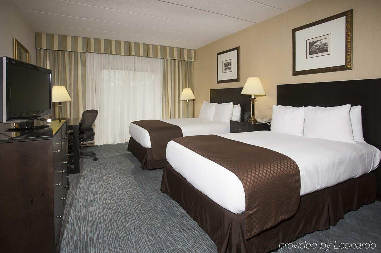 Doubletree By Hilton Hotel Chicago Wood Dale - Elk Grove Exterior photo